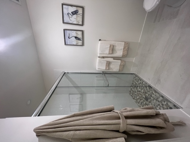 404 - 2430 Mary Hill Road - 1